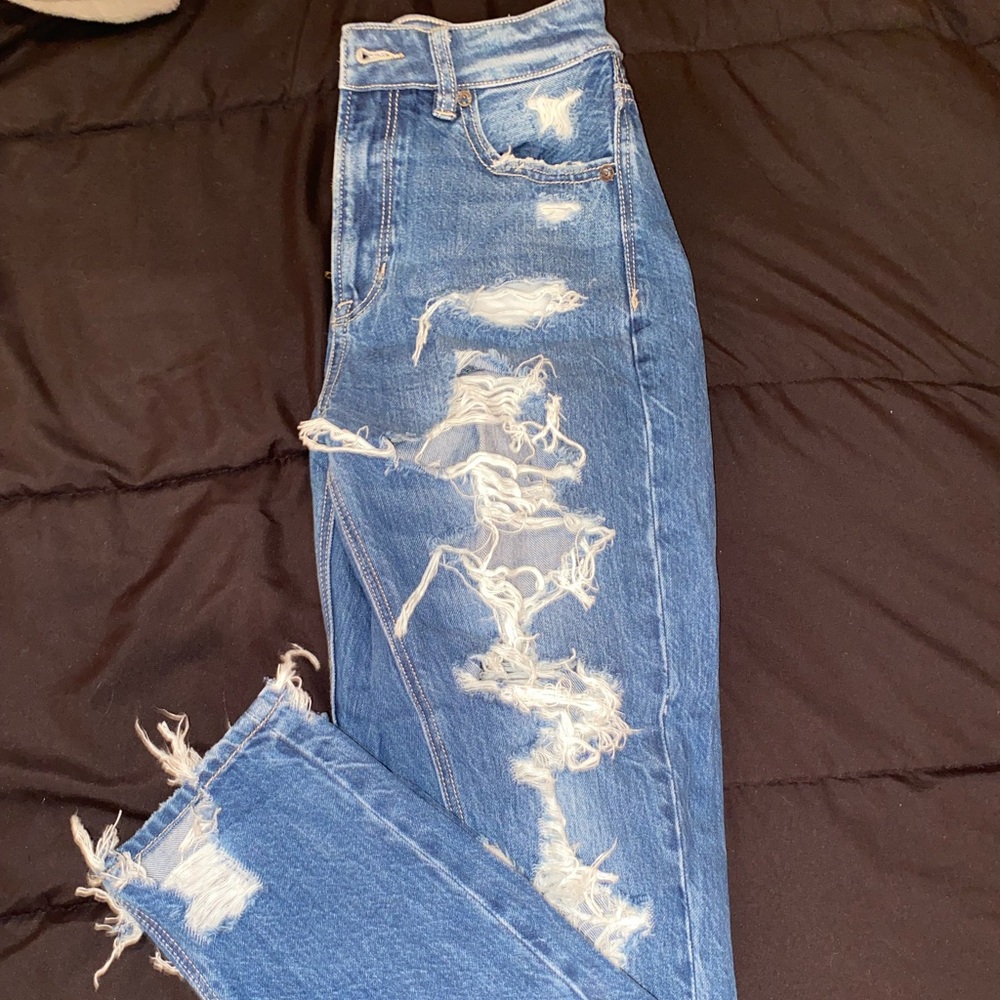 American Eagle Mom Jeans